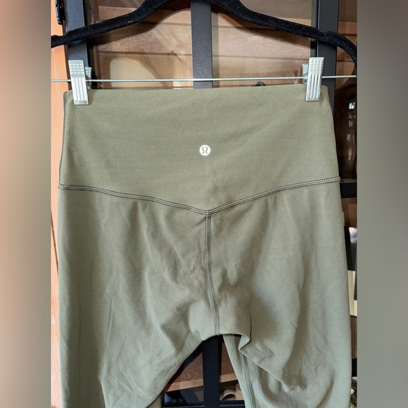 Lululemon Align Cropped leggings capris running moss olive Fatigue mid rise - Picture 4 of 9